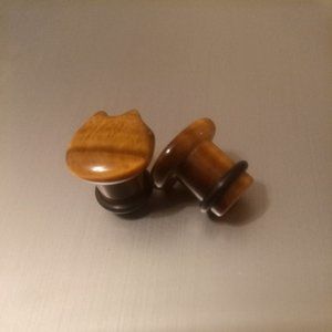 Adorable Brown Cat Ears 2G Plugs